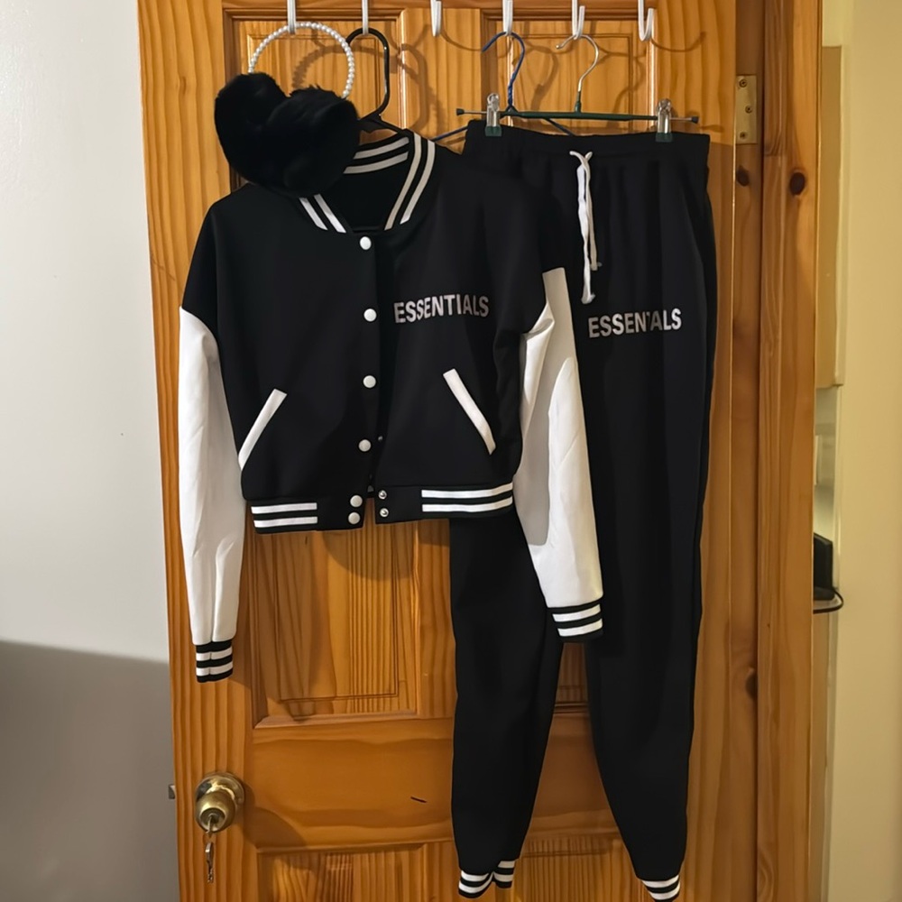 Hoodie set brand new only try on